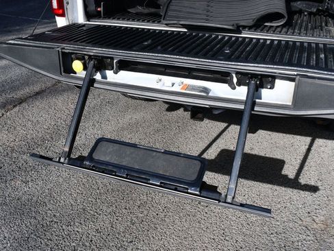 Used 2019 Ford F150 Limited image 8