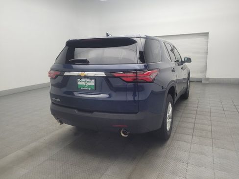 Used 2023 Chevrolet Traverse LS w/ Safety Package FWD image 9