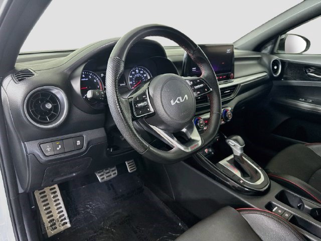 Used 2022 Kia Forte GT w/ GT Technology Package FWD image 22