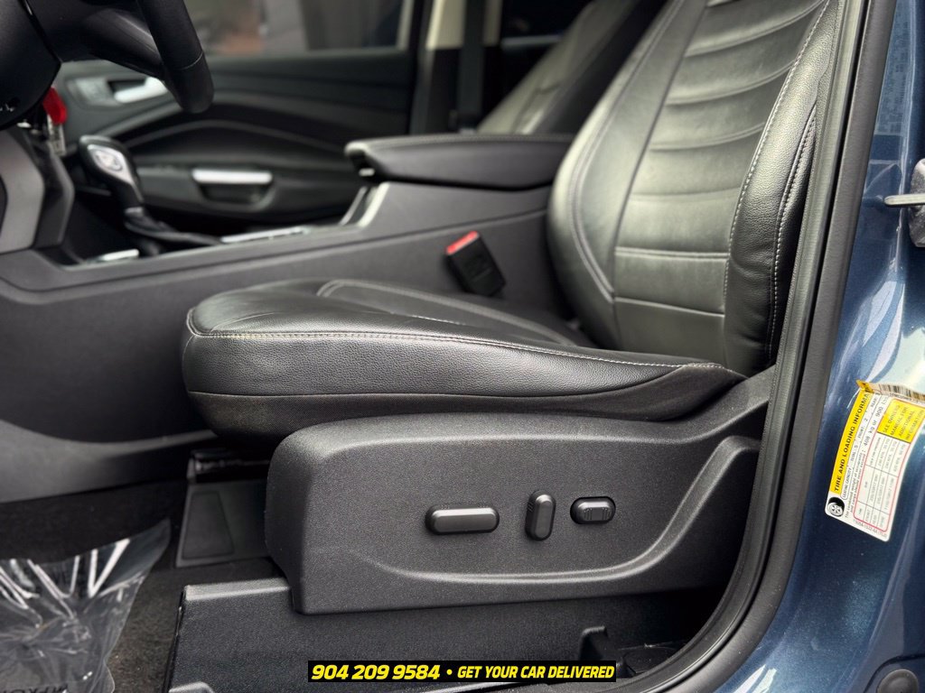 Used 2018 Ford Escape SEL FWD image 16