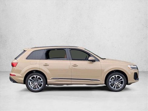 Used 2025 Audi Q7 2.0T Premium Plus w/ Premium Plus Package image 4