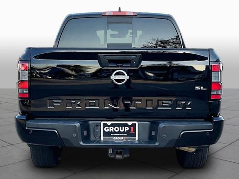 Used 2024 Nissan Frontier SL w/ Technology Package RWD image 4