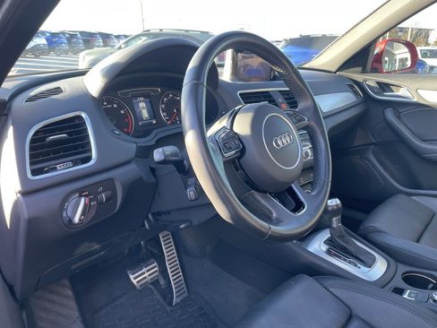 Used 2018 Audi Q3 2.0T Premium Plus w/ Premium Plus Package image 10