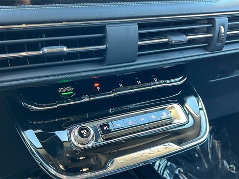 New 2025 Lincoln Corsair Reserve w/ Jet Appearance Package image 22