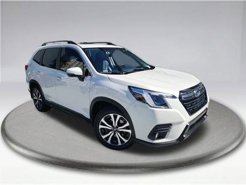 Certified 2023 Subaru Forester Limited image 3