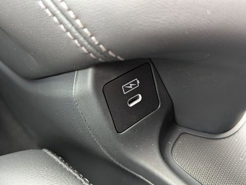 New 2026 Honda HR-V EX-L image 23