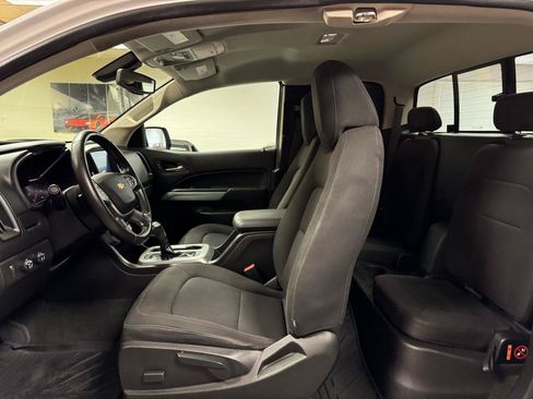 Used 2016 Chevrolet Colorado LT w/ LT Convenience Package AWD/4WD image 18