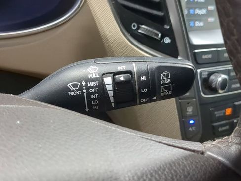 Used 2017 Hyundai Santa Fe Limited w/ Cargo Package AWD/4WD image 31