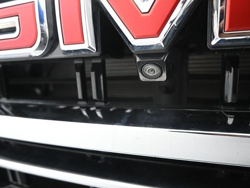 Used 2022 GMC Yukon SLT w/ SLT Premium Package AWD/4WD image 42