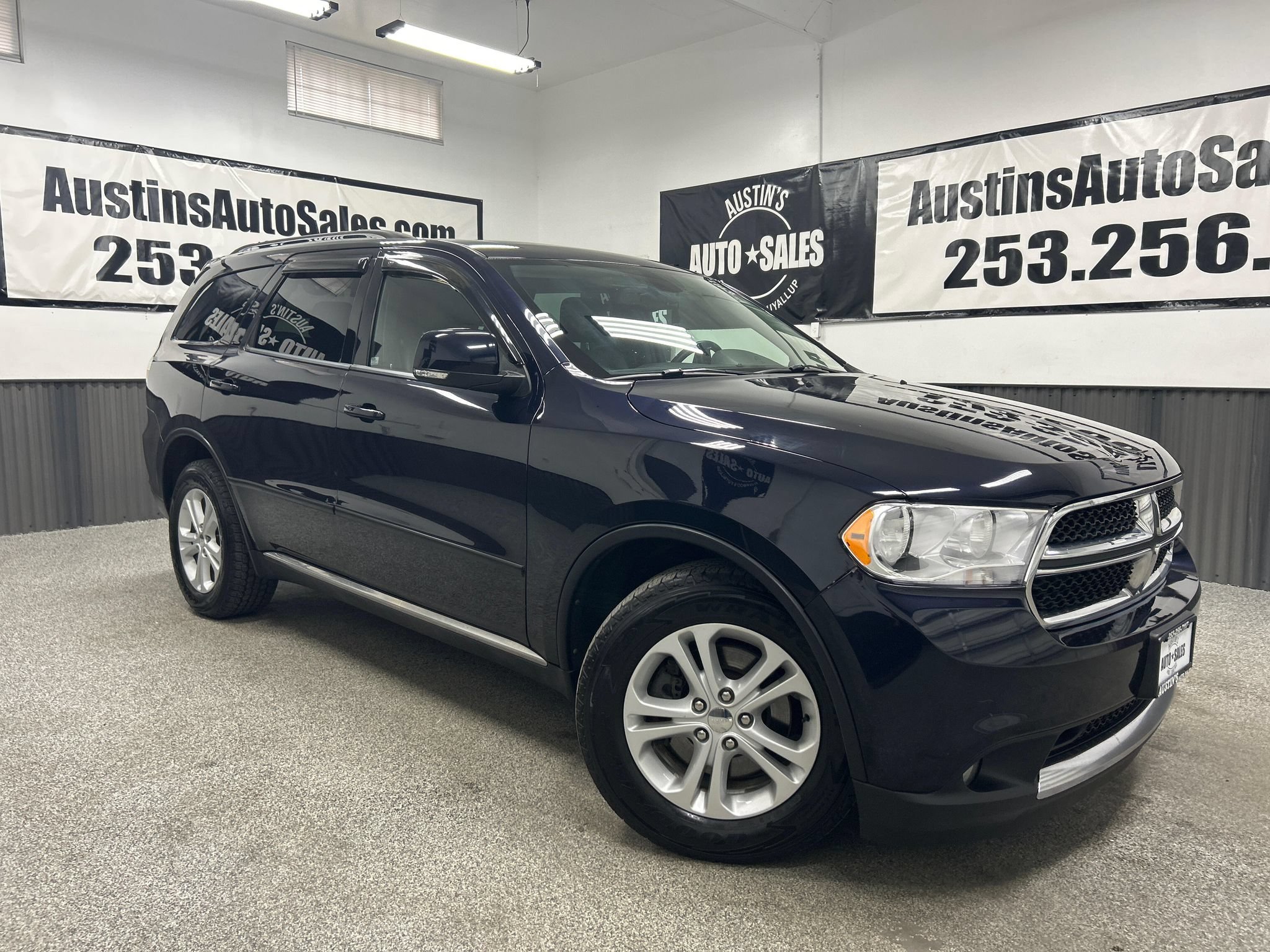 Used 2011 Dodge Durango Crew w/ Entry Nav/Commuter Group AWD/4WD image 1