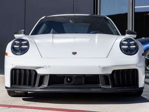 Used 2025 Porsche 911 Carrera GTS image 8