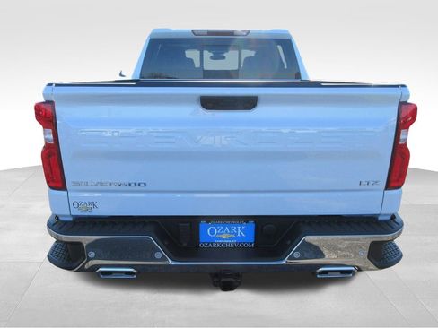 New 2026 Chevrolet Silverado 1500 LTZ w/ LTZ Premium Package AWD/4WD image 5