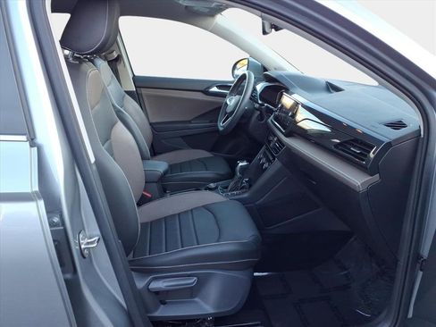 Used 2022 Volkswagen Taos SEL image 14