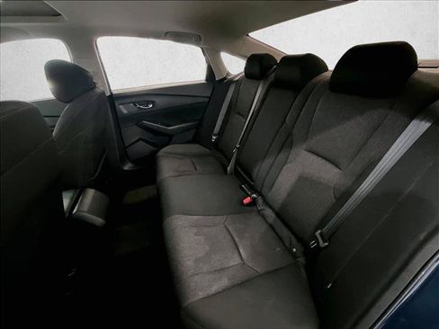 Used 2023 Honda Accord EX image 28