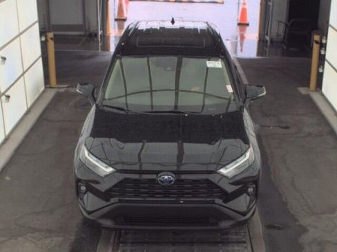 Used 2024 Toyota RAV4 XLE Premium w/ Weather Package image 9