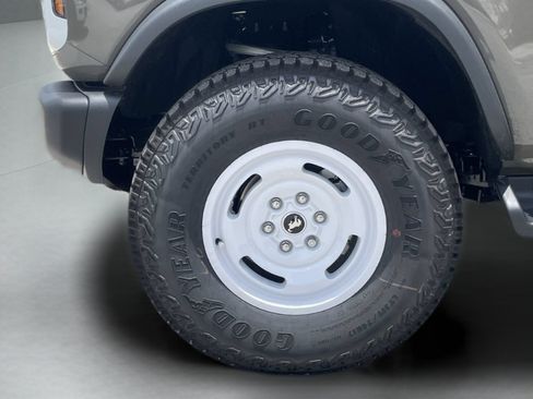 New 2026 Ford Bronco Heritage Edition AWD/4WD image 35