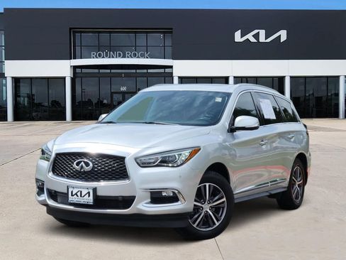 Used 2019 INFINITI QX60 Luxe w/ Essential Package FWD image 1