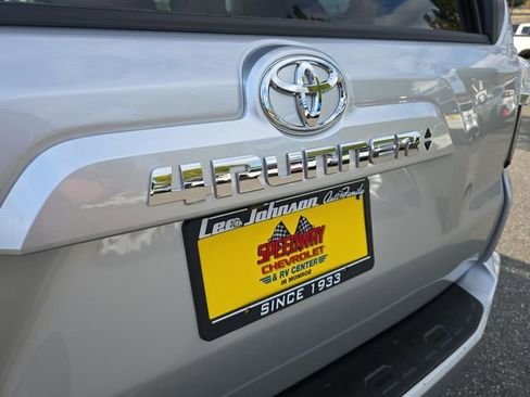 Used 2024 Toyota 4Runner SR5 image 33