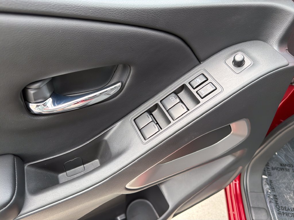 Certified 2025 Nissan Frontier SV RWD image 15