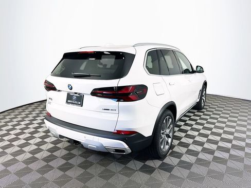 New 2026 BMW X5 xDrive40i w/ Climate Comfort Package image 9
