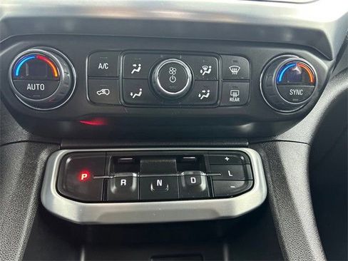 Used 2023 GMC Acadia SLE w/ Driver Convenience Package image 27