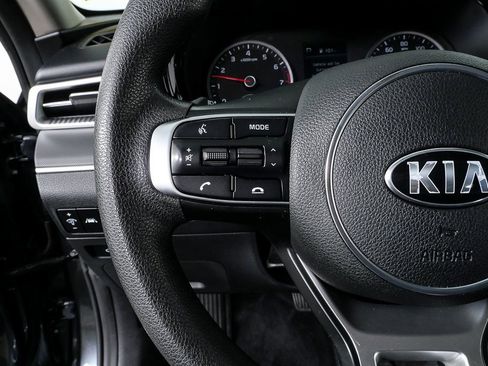 Used 2021 Kia K5 LXS image 9