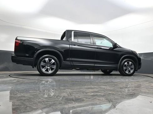 Used 2018 Honda Ridgeline RTL-T image 33