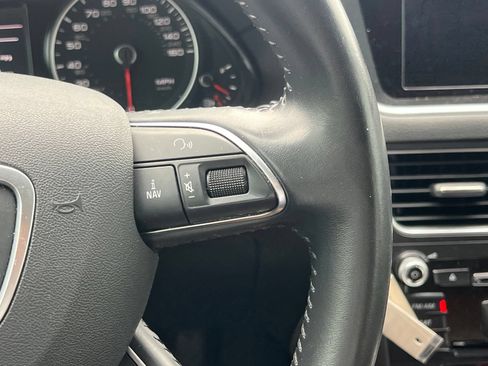 Used 2016 Audi Q5 2.0T Premium AWD/4WD image 29