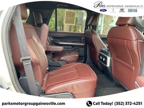 Certified 2024 Ford Expedition Limited image 18