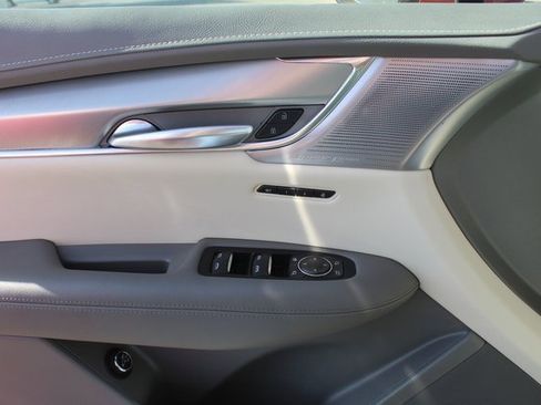 Used 2023 Cadillac XT5 Premium Luxury w/ Technology Package image 42