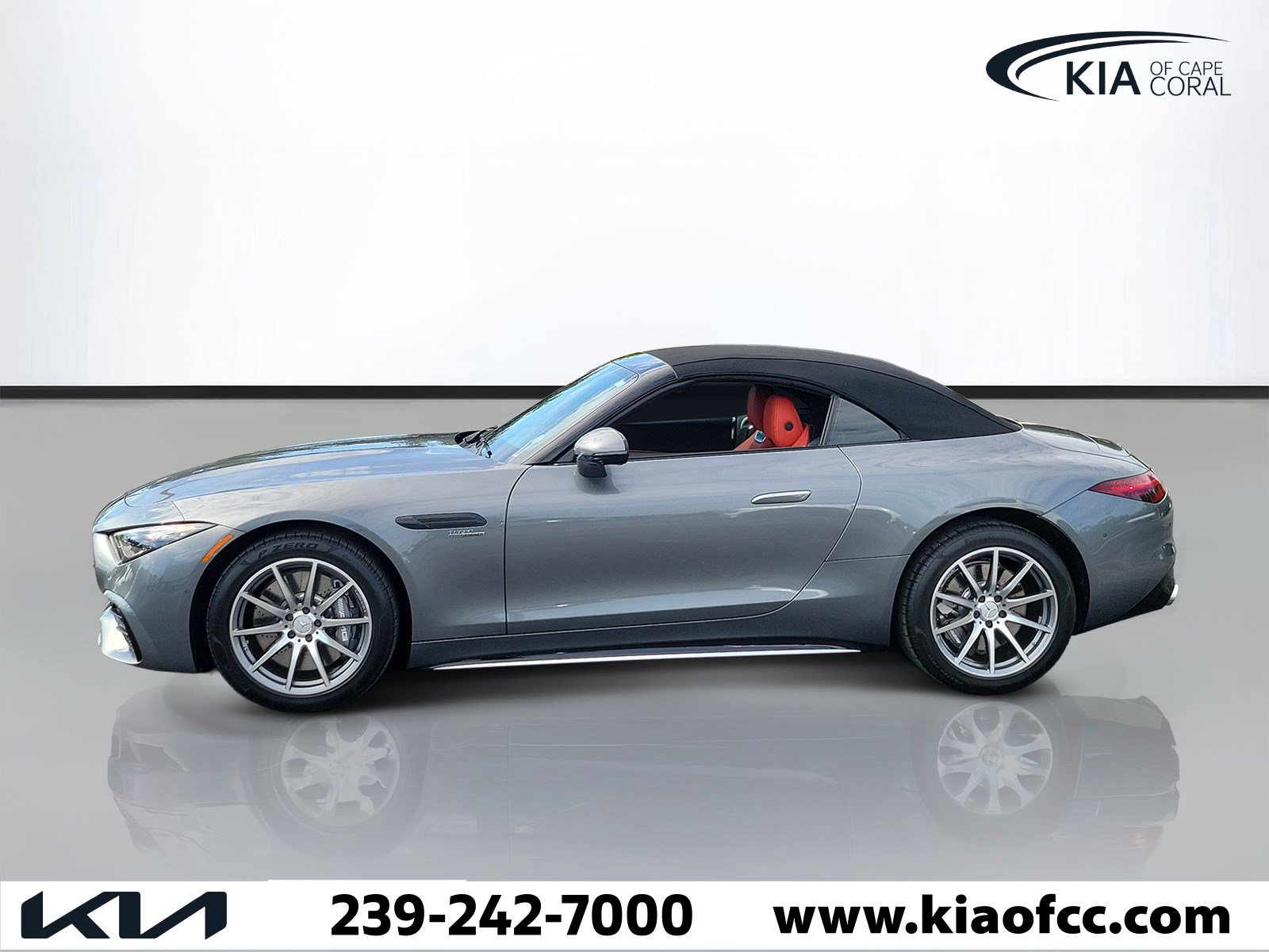 Used 2024 Mercedes-Benz SL 43 AMG image 4