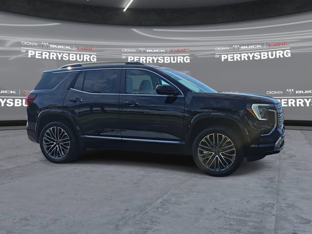 New 2026 GMC Terrain Denali w/ LPO, Black Badging Package AWD/4WD image 9