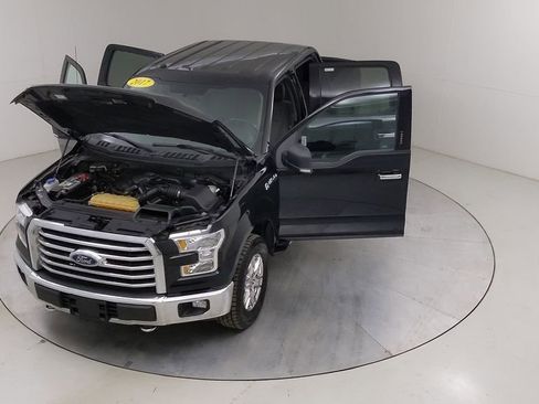Used 2017 Ford F150 XLT w/ Equipment Group 302A Luxury AWD/4WD image 44