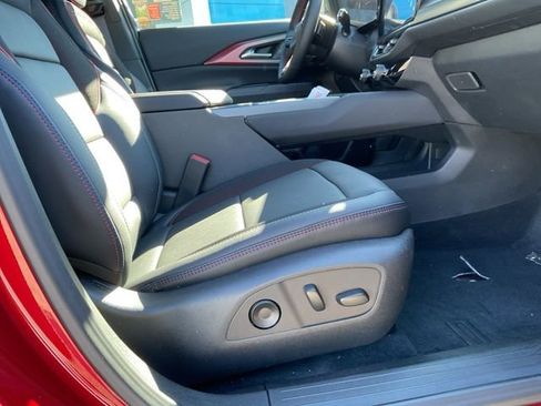 New 2026 Chevrolet Equinox EV RS image 17