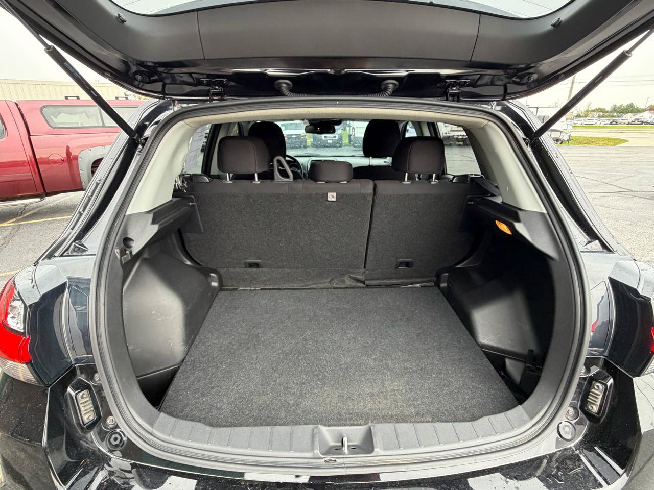 Used 2021 Mitsubishi Outlander Sport LE FWD image 12