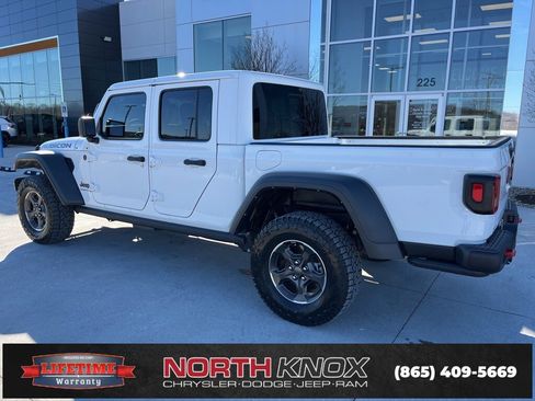 Used 2023 Jeep Gladiator Rubicon w/ Trailer Tow Package image 16