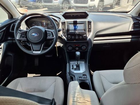 Used 2018 Subaru Impreza 2.0i Premium AWD/4WD image 2