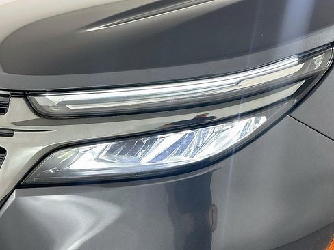 Used 2022 Chevrolet Equinox RS FWD image 24
