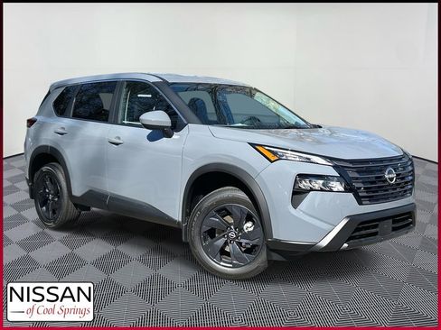 New 2026 Nissan Rogue SV FWD image 1