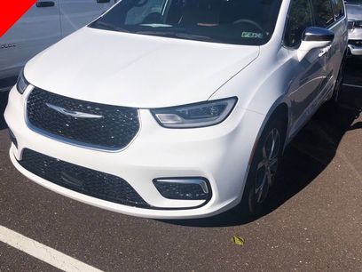 Certified 2024 Chrysler Pacifica Pinnacle
