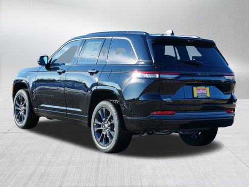New 2026 Jeep Grand Cherokee Limited Reserve image 3