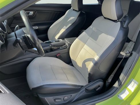 Used 2020 Ford Mustang GT Premium image 25