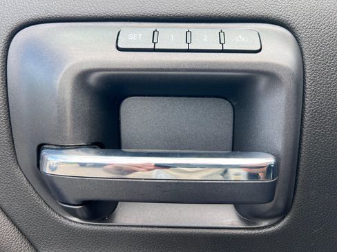 Used 2018 Chevrolet Silverado 3500 LTZ image 24