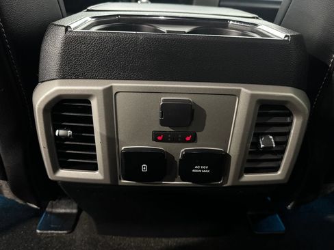 Used 2020 Ford F150 Lariat w/ Equipment Group 502A Luxury AWD/4WD image 37