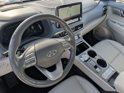 Used 2021 Hyundai Kona Ultimate image 28