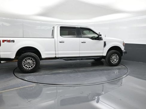 Used 2022 Ford F250 XLT w/ XLT Premium Package AWD/4WD image 4