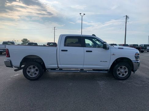 Used 2025 RAM 2500 Big Horn AWD/4WD image 12