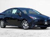 Used 2022 Toyota Prius LE image 2