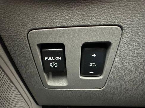 Used 2019 Ford F150 XLT w/ Equipment Group 301A Mid AWD/4WD image 29