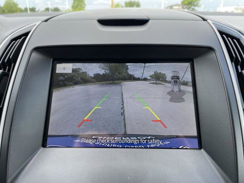 Used 2019 Ford Edge SEL w/ Equipment Group 201A AWD/4WD image 23
